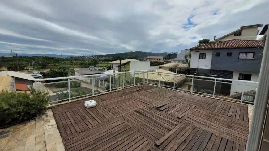 Casa com Piscina e 3 quartos à venda no bairro Saco dos Limões, em Florianópolis. - Foto 4