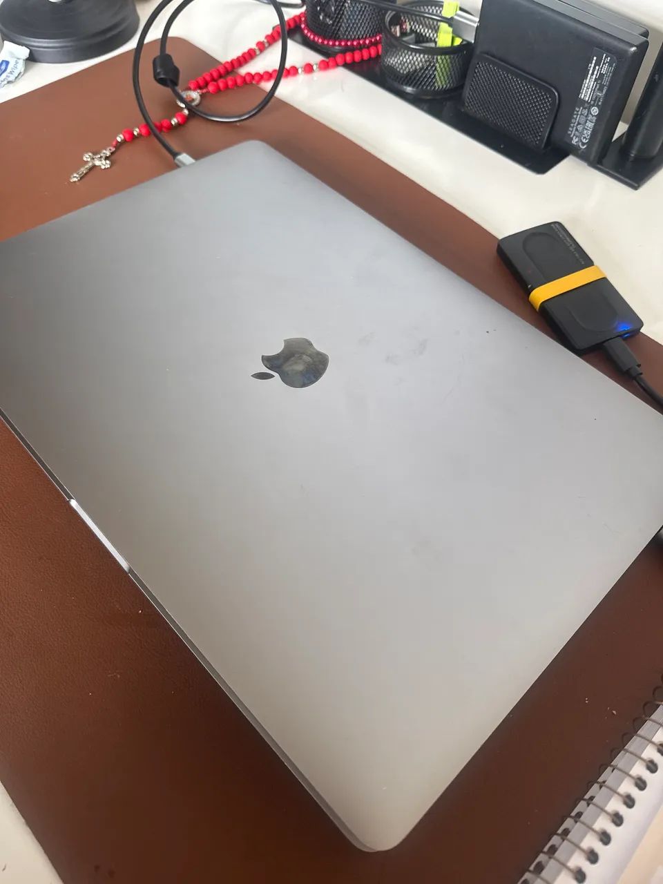 MacBook TOUCHBAR 32gb RAM - Foto 3
