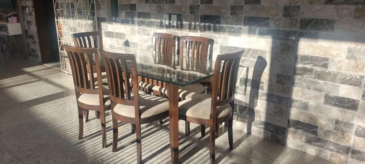 Mesa de jantar com 6 cadeiras - Foto 2