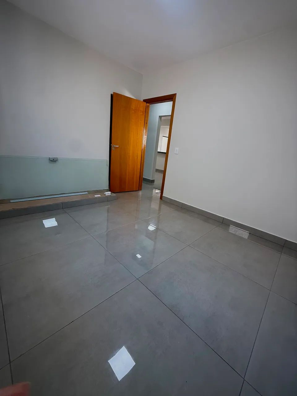Casa bem localizada bairro Saraiva  - Foto 2