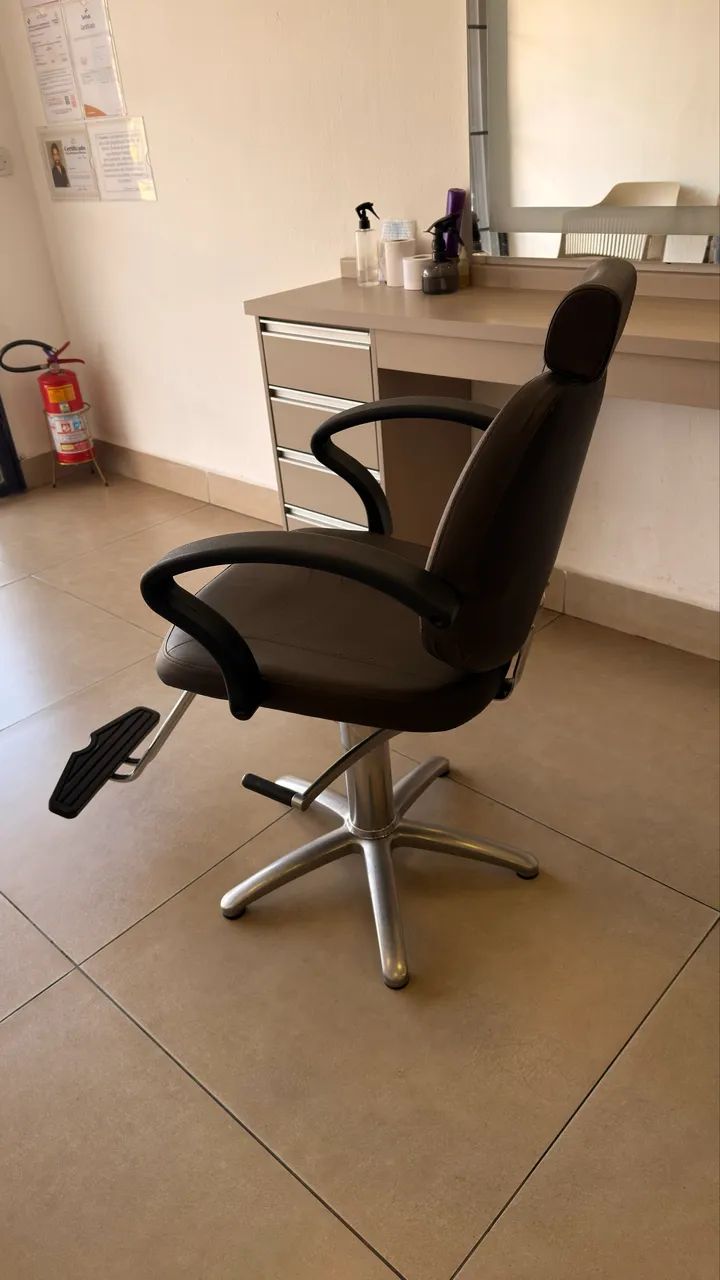 Cadeira para salão fixa  - Foto 3