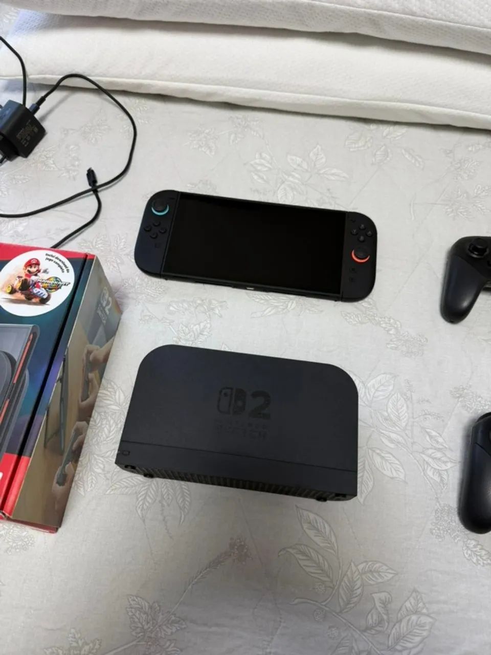Nintendo Switch 2 + Controles  - Foto 2