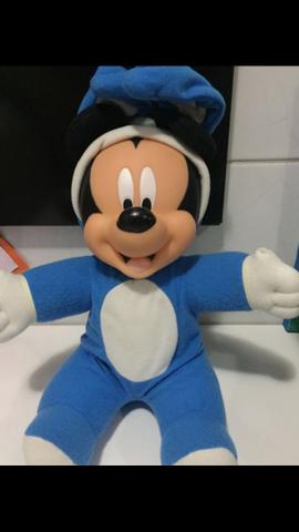 Pelúcia Mickey Coelho