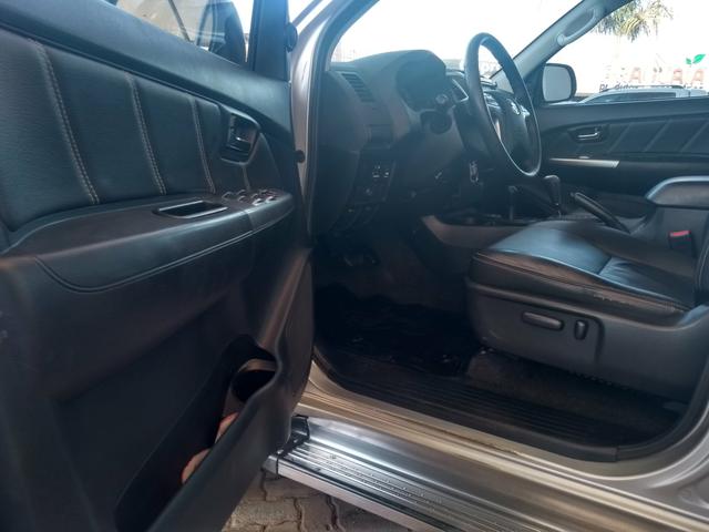 Toyota Hilux CD SRV 4x4 3.0 AUT TOP DE LINHA - Foto 16