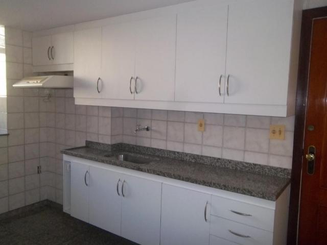 Excelente apartamento 3 quartos no Ingá - Foto 9