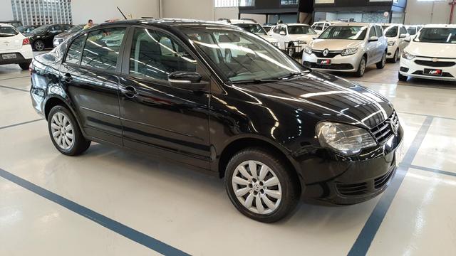 Volkswagen polo sedan 1.6 2013 - Foto 2