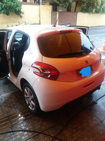 Peugeot 208 1.5 2015 - Foto 4
