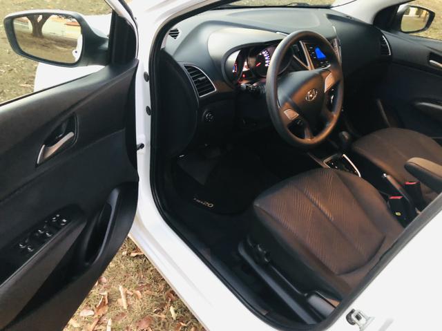 HB 20 Confort Style 1.6 Aut 2014 - Foto 11