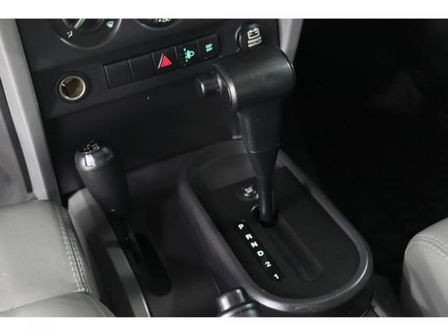 Jeep Wrangler SPORT 3.8 AUT - Foto 8