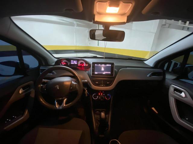 Peugeot 208 1.2 active pack - Foto 4
