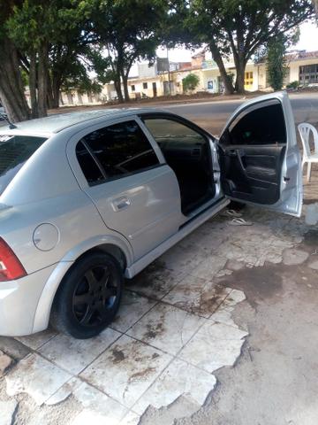 Astra retch 2008 advantage funciona tudo vende/troca