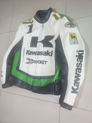 jaqueta kawasaki couro