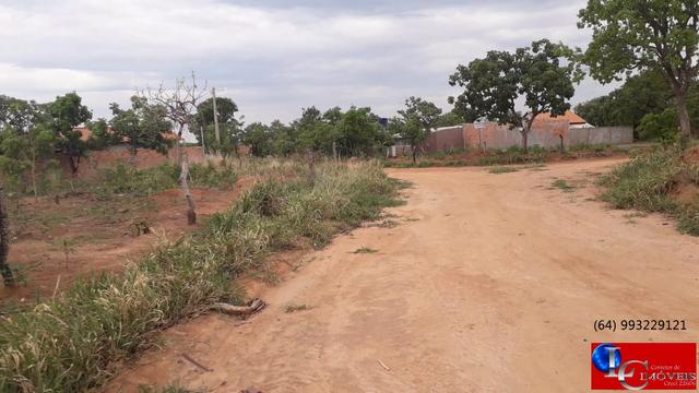 Urgente! Lote muito barato no Portal 2 em Caldas Novas, escriturado, 463 metros - Foto 4