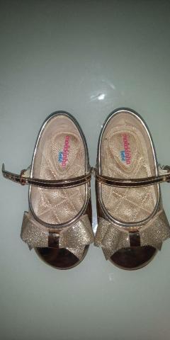 sapato fechado infantil