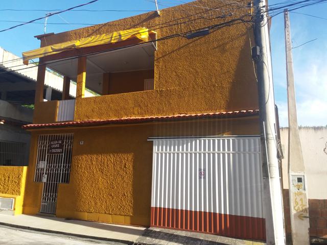 Casa Térreo com Garagem e Portão Eletrônico
