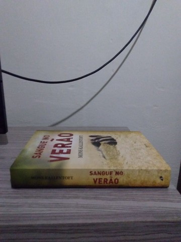 Sangue no Verão. Suspense. Novo. Com brinde 