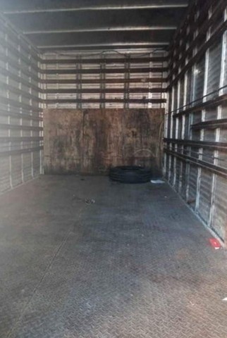 Iveco Daily 35s14 baú 2013 - Foto 5