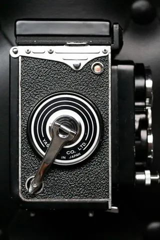 Câmera fotográfica analógica Yashica-Mat médio formato filme 120