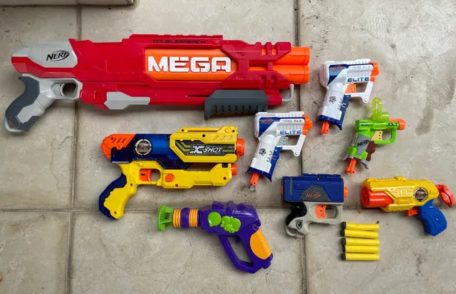 Armas nerf com balas em segunda mão durante 14 EUR em Vilagarcía de Arousa  na WALLAPOP