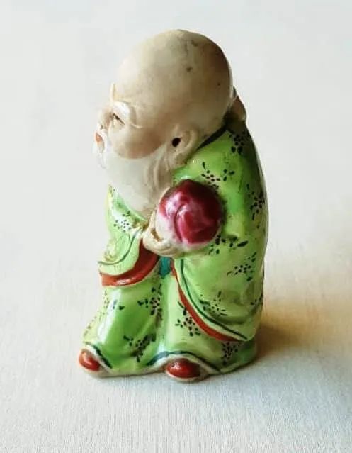 Estatueta Bibelô - Sábio Oriental - Decoração - Usado  - Foto 5