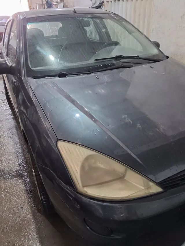 Sucata Ford Focus 2002 somente Retirada e venda de Peças - Foto 2
