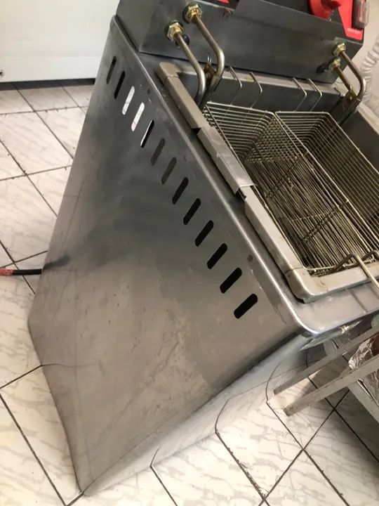 Fritadeira Dupla Croydon Industrial 8.0000w - Foto 2