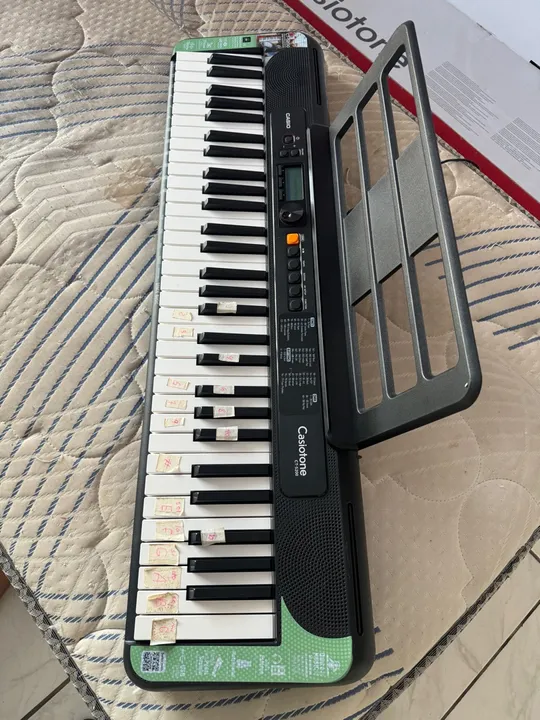 Teclado Casio ct-s 200