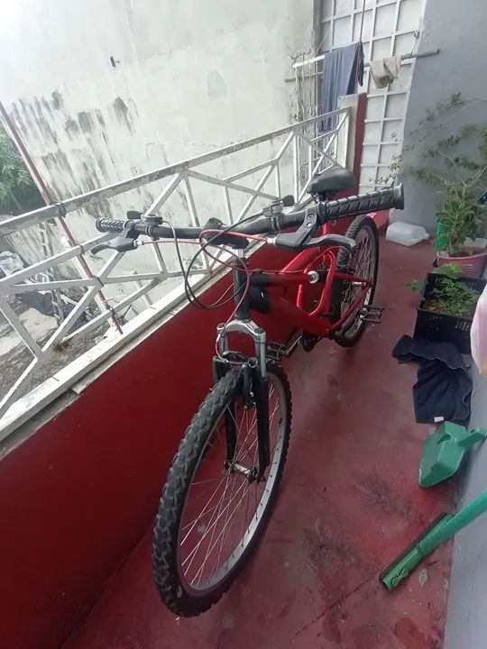 Bike Dupla Suspenção Vermelha - Foto 2