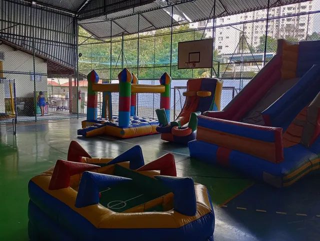 Aluguel de pula pula, piscina de bolinhas, escorrega inflável e vários outros brinquedos  - Foto 5