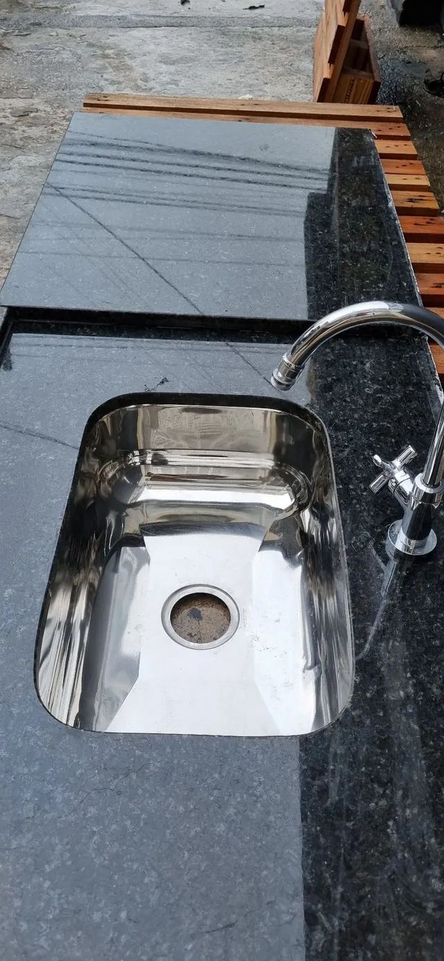 Pia de cozinha completa com torneira  - Foto 4