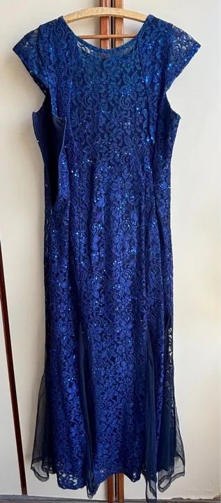 Vestido Azul de renda com brilho - Foto 3