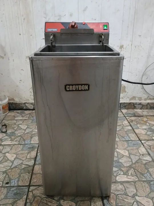 Fritadeira croydon 100% revisada  - Foto 2
