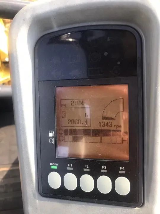 Mini escavadeira Yanmar vio27 ano 2020 - Foto 4