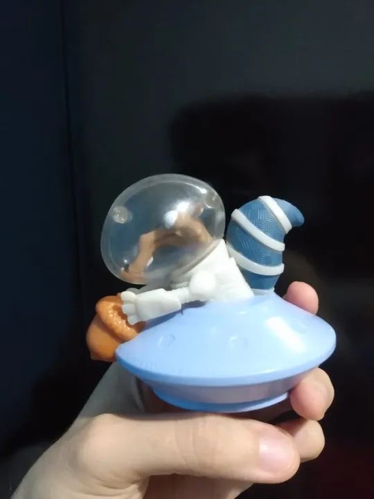 colecionável Scrat A Era do Gelo 5, o BIG BANG - Foto 2