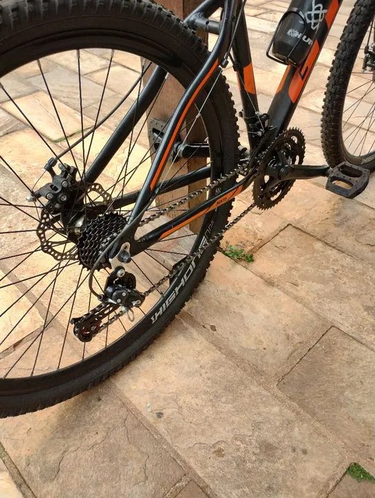 Bicicleta  Montain bike Aro 29 nova. - Foto 3