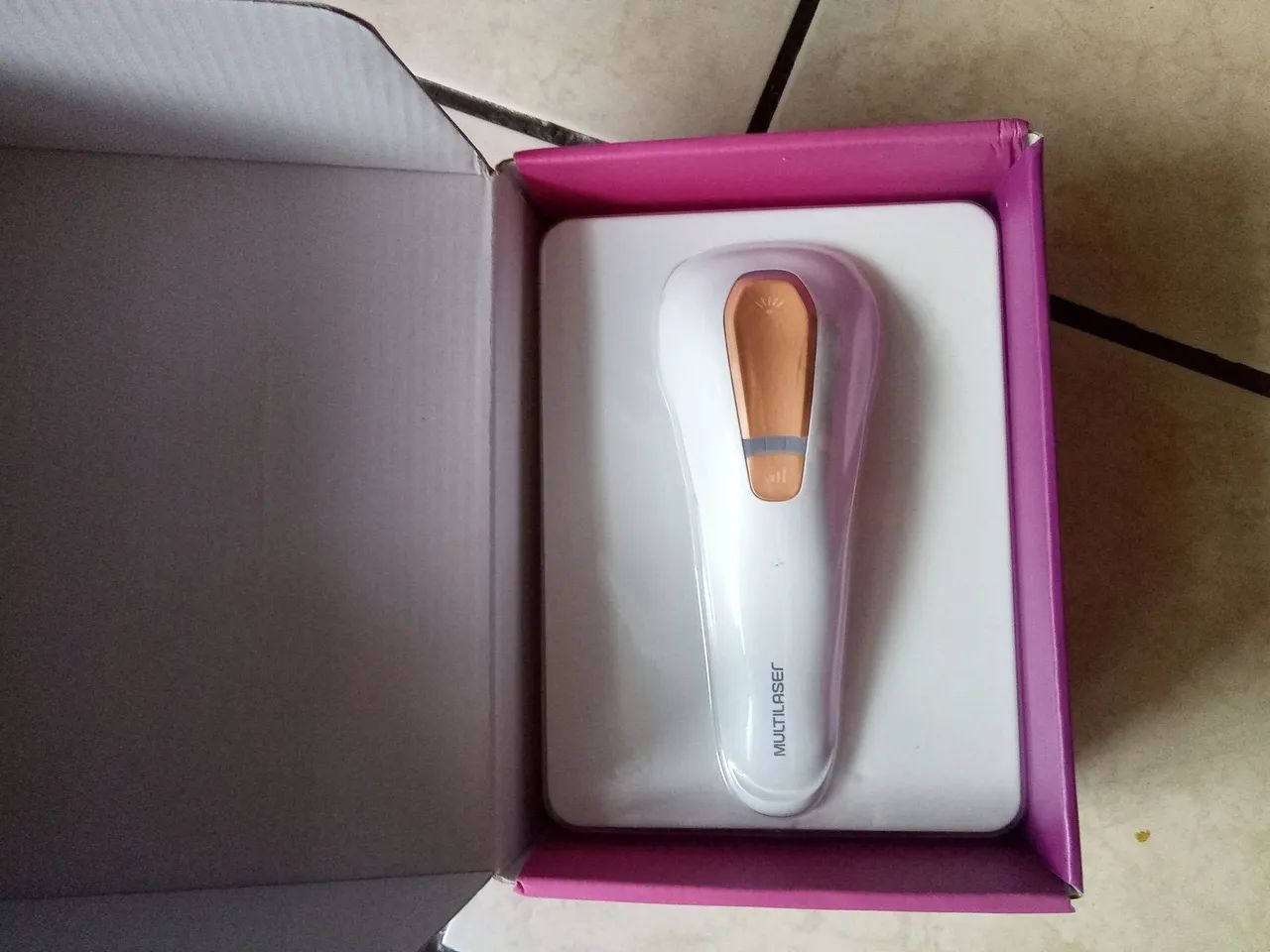 Vendo um depilador Multilaser IPL - Foto 2