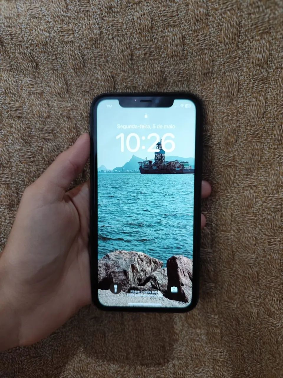 IPHONE 11 - 64GB