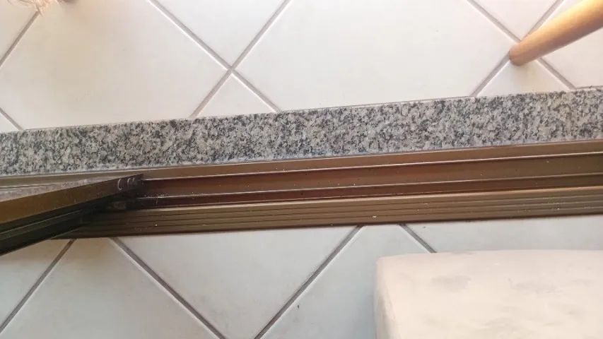 Porta de correr em alumínio para Varanda - Foto 4