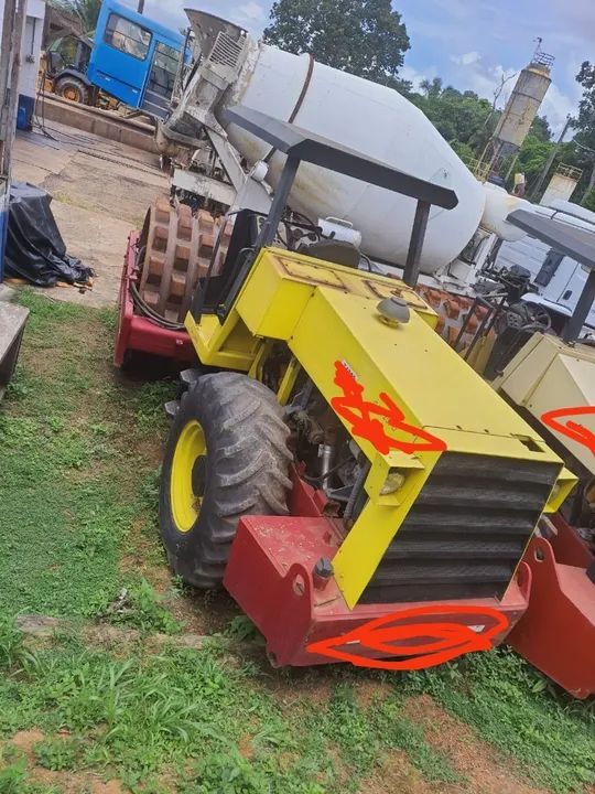 Vendo rolo compactador dynapac CA 25 2003 traçado 