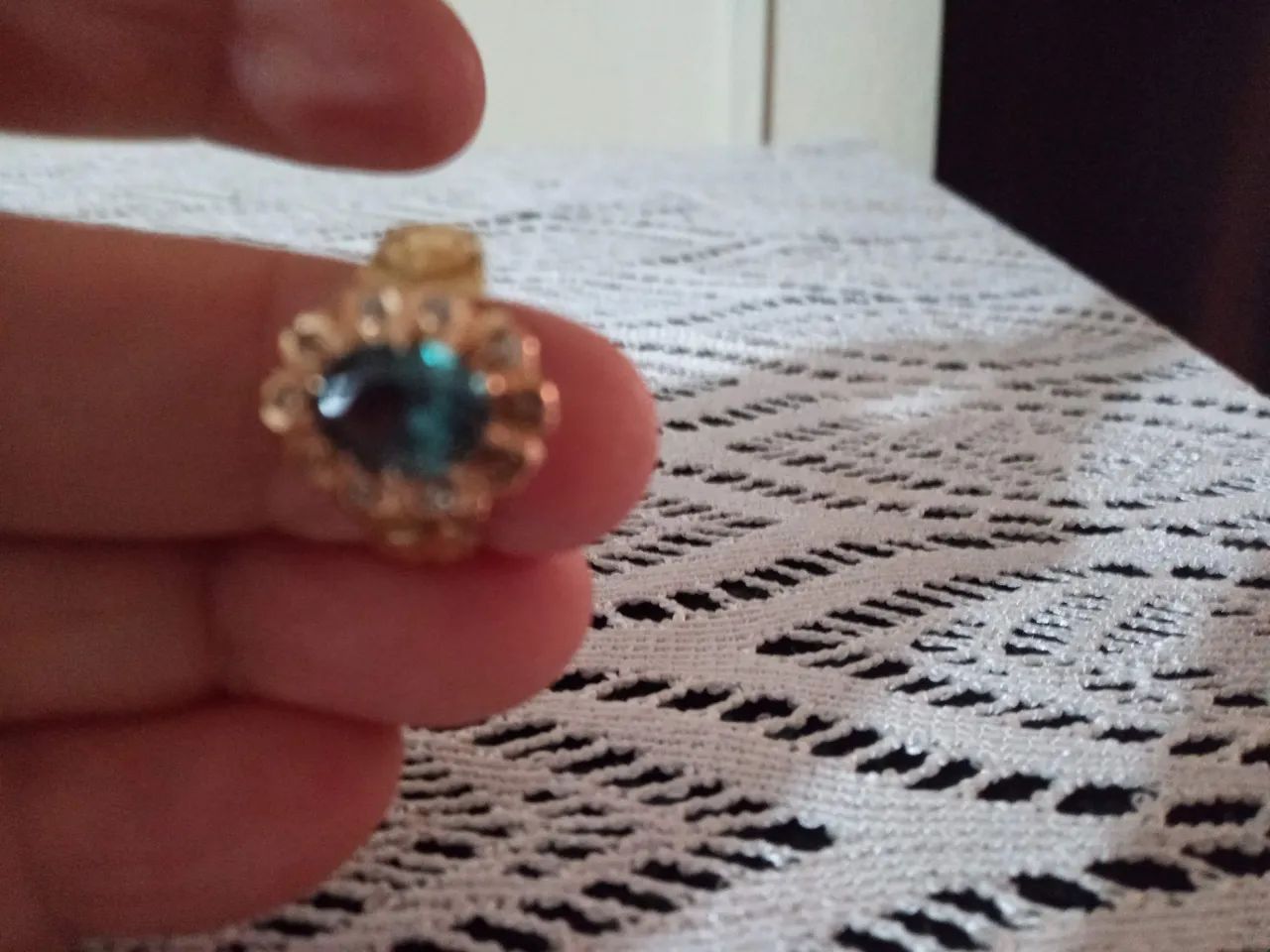 Anel de Formatura  Ouro 18K com Pedra e brilhantes - Foto 4