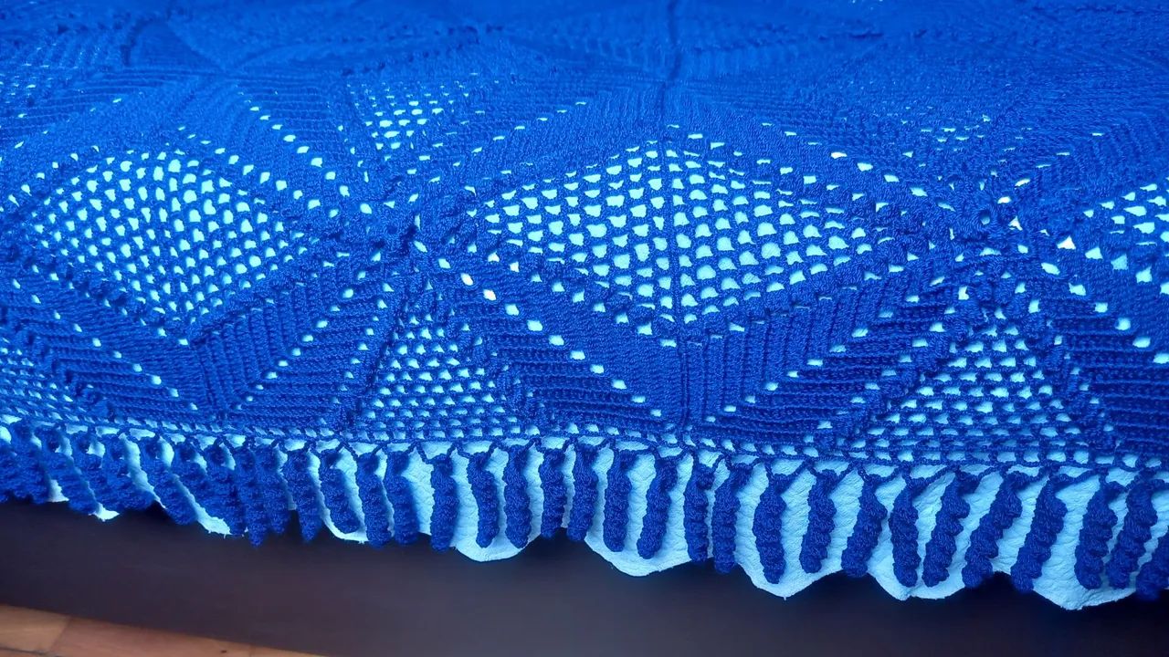 Manta Azul com Design de Diamantes - Foto 3
