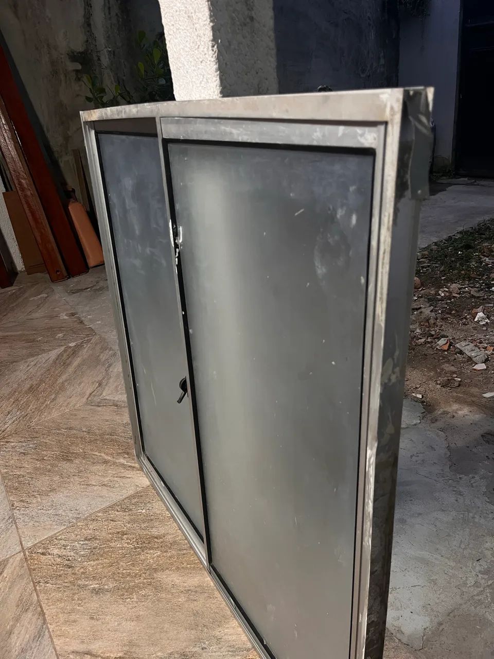 Janela64673146995715120