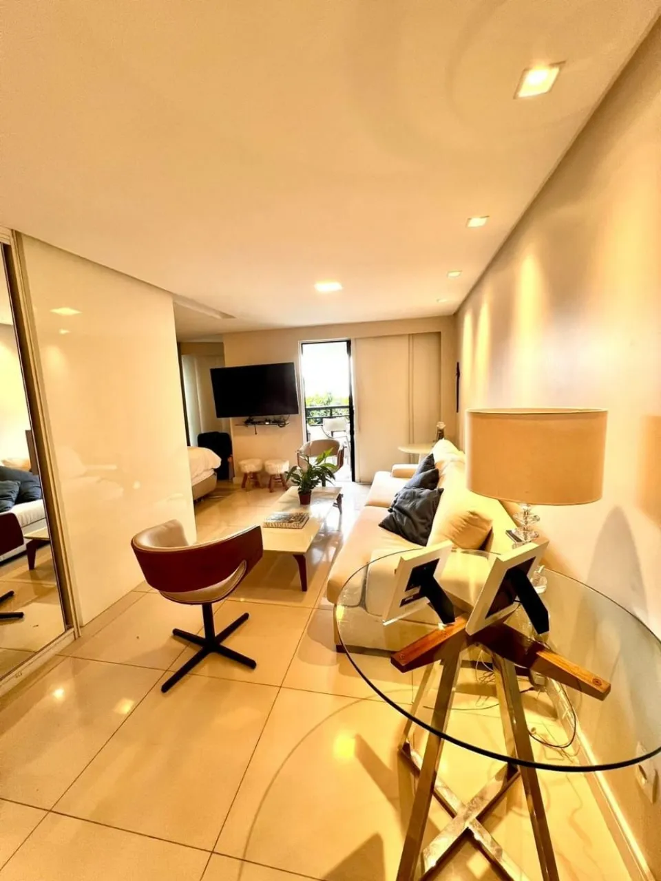 Apartamento na Beira Mar de Fortaleza com toda mobília inclusa
