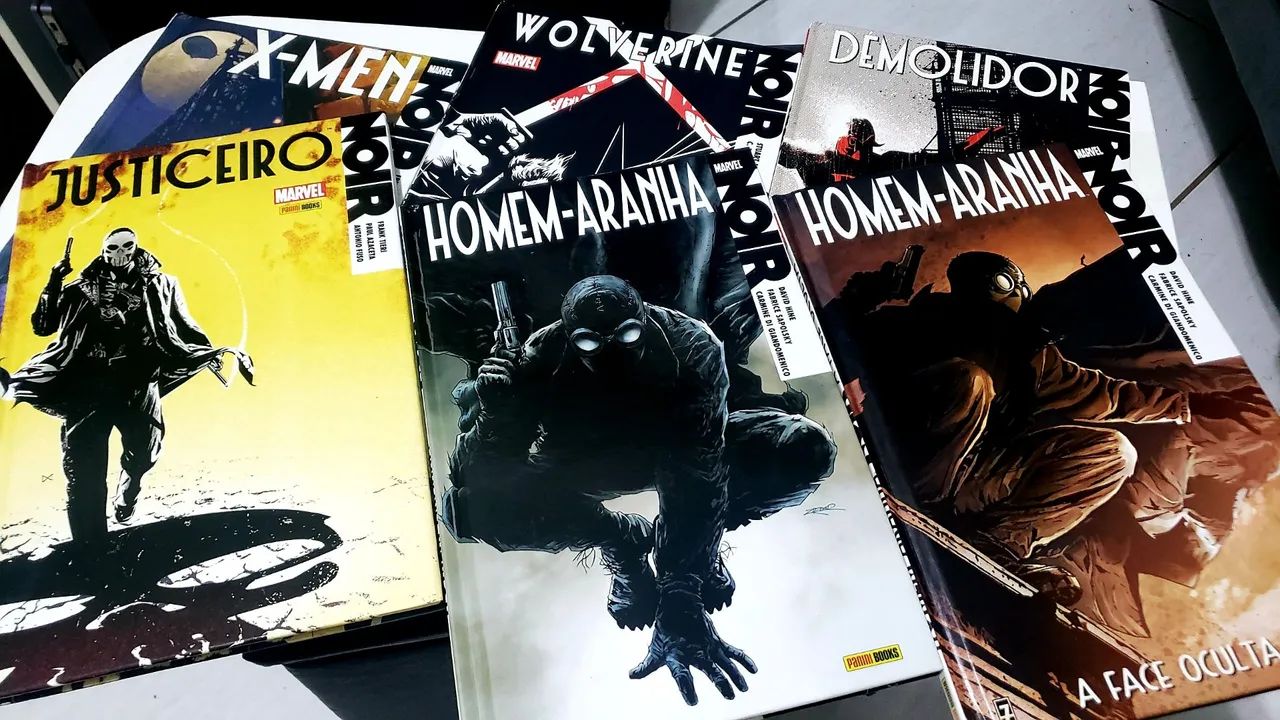 Coleção completa HQs Marvel Noir - 9 volumes Capa dura - Foto 5