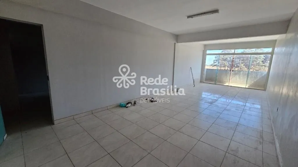 Primeiro andar tod, corporativo, de frente. Itapuã
