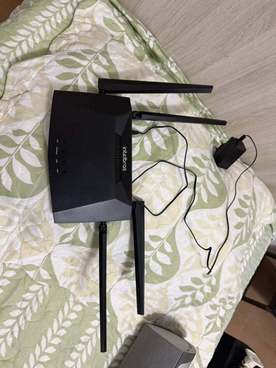 Amplificador de Sinal -Wi-Fi Intelbras R$ 250,00