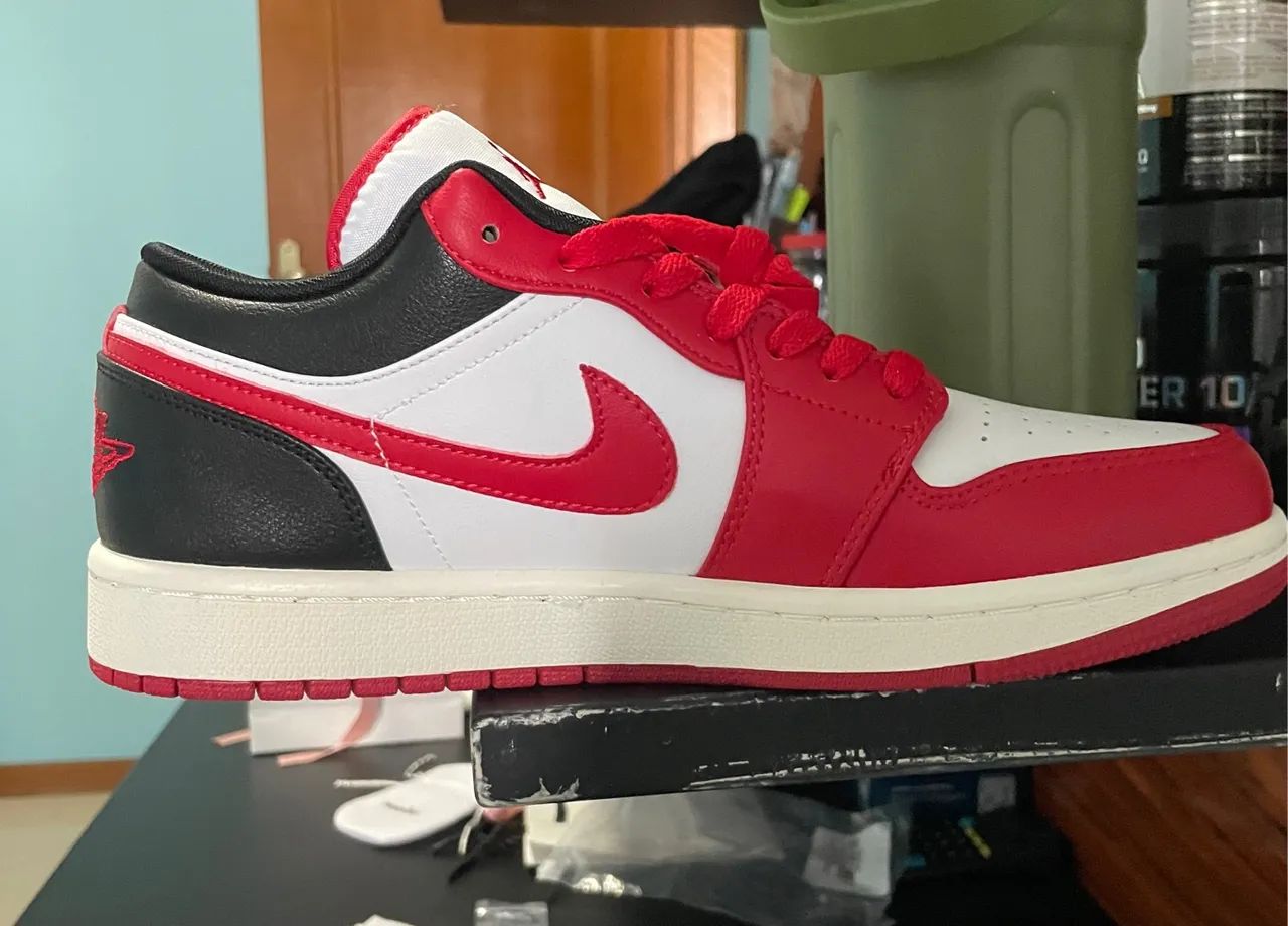 Air Jordan 1 Low - Vermelho e Branco - Foto 2