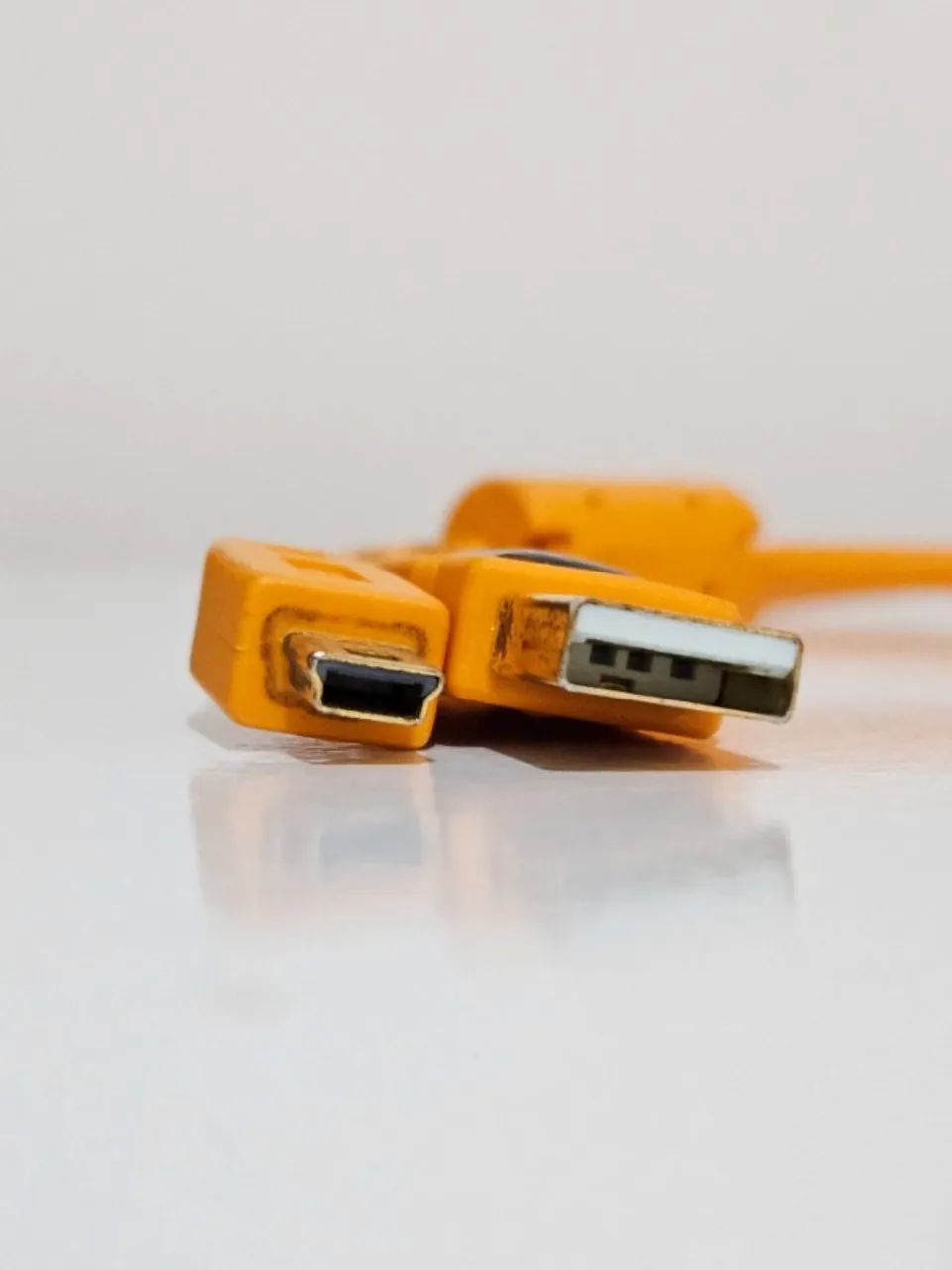 Cabo Tether Tools ThetherPro USB 2.0 A macho para cabo Mini-B de 5 pinos - Laranja 4,57m - Foto 3