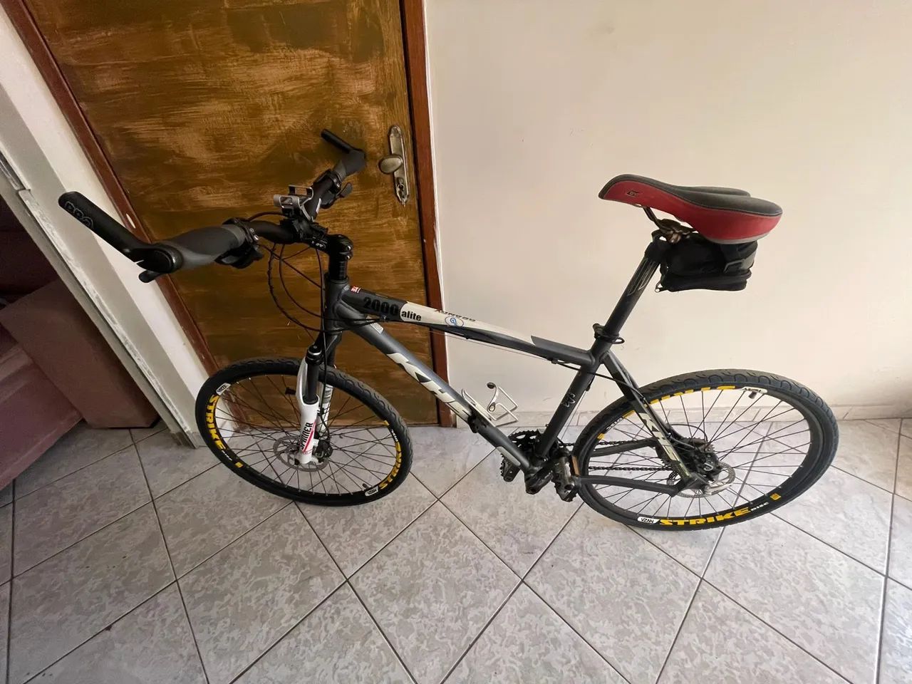 Bicicleta KHS ALITE 2000 Mountain Bike 