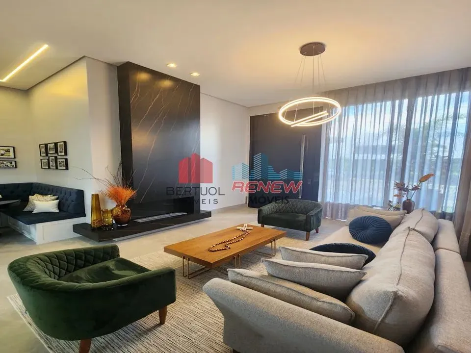 Casa de Condomínio à venda Loteamento Residencial e Comercial Horto Florestal em Jundiaí